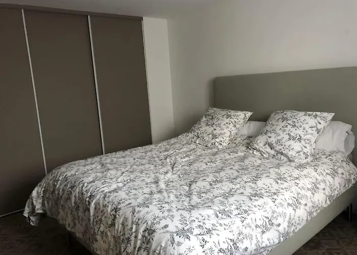 Maison De Charme Avec Vue Sur La Cite Medievale. بيت للعطل *