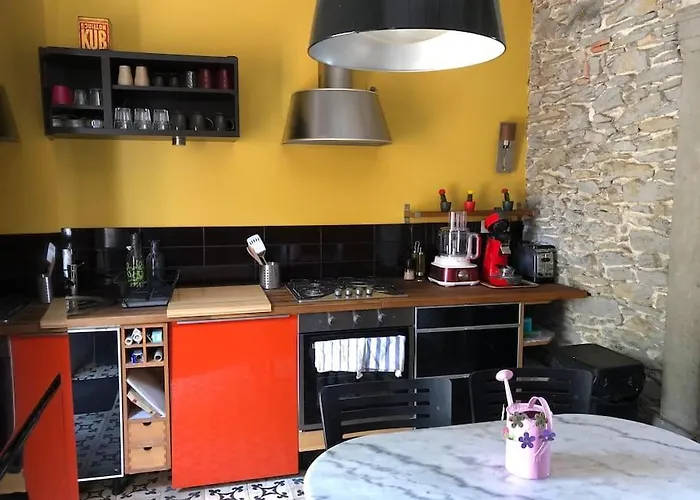 Maison De Charme Avec Vue Sur La Cite Medievale. بيت للعطل